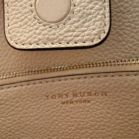 New Genuine Tory Burch Large Ivory/Off-White Leather Shoulder & Crossbody Bag - Picture 6 of 6